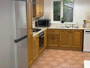 Hus, 4 soverom, røyk | Innvendig