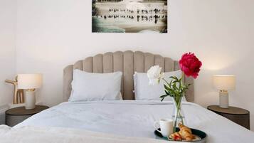 4 Schlafzimmer, Schreibtisch, Bügeleisen/Bügelbrett, kostenloses WLAN