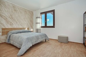 3 Schlafzimmer, Zimmersafe, Bügeleisen/Bügelbrett, kostenloses WLAN
