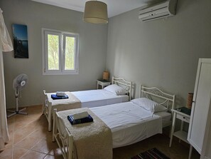 วิลล่า, สูบบุหรี่ได้ | 23 ห้องนอน