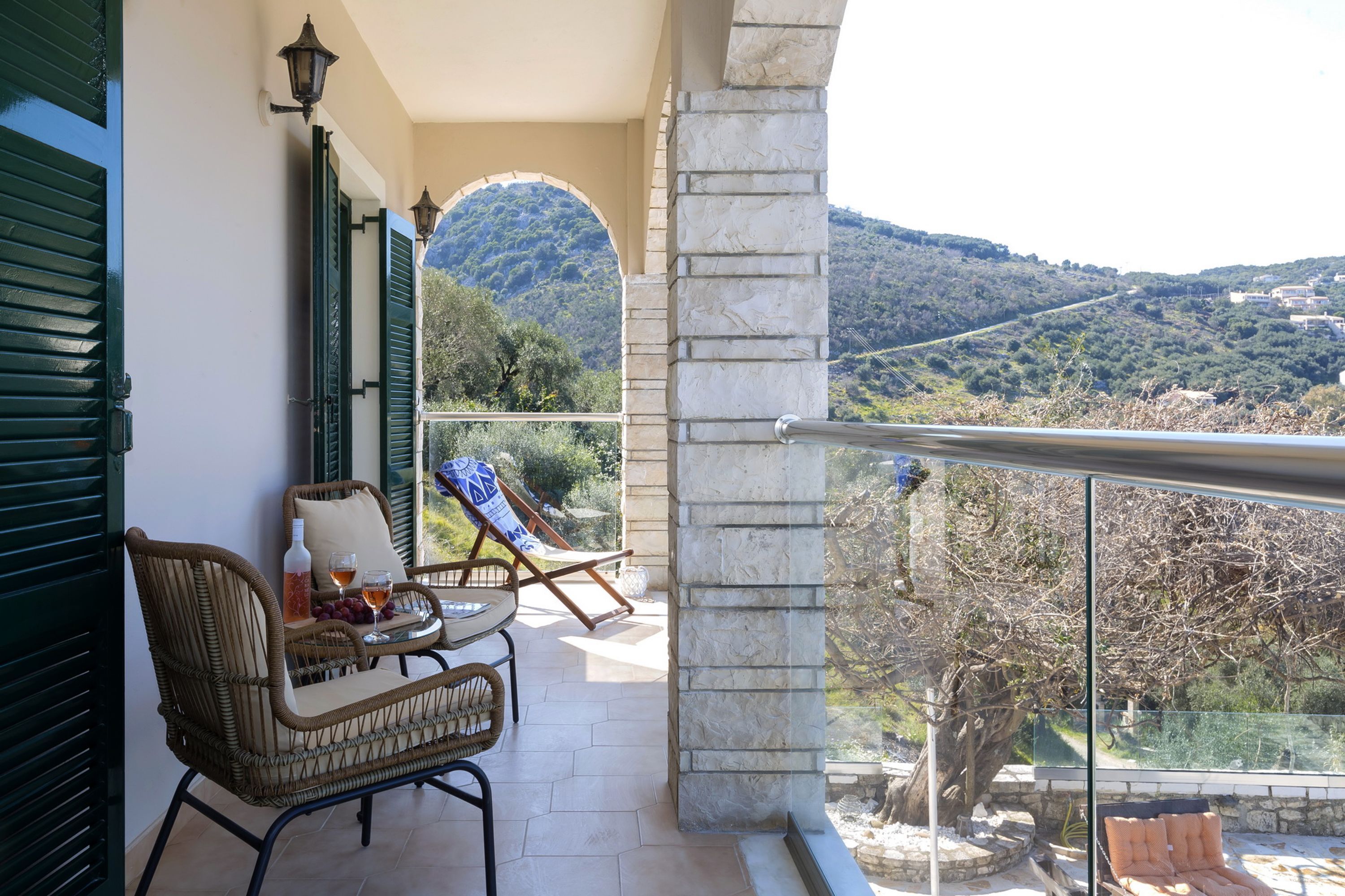 Apartemen, Boleh Merokok | 23 kamar tidur