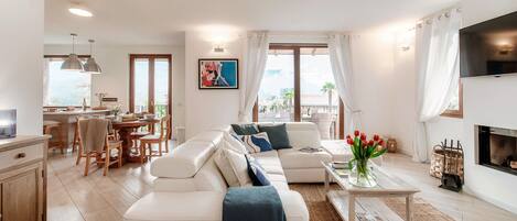 Villa | 5 soveværelser, premium-sengetøj, dundyner, strygejern/strygebræt