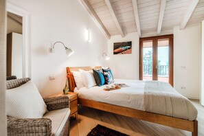 5 bedrooms, premium bedding, down duvets, iron/ironing board - Villa Rosalia (Menaggio)