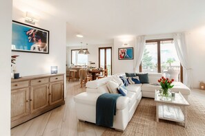 Vila | 5 quartos, roupas de cama premium, edredons de pluma
