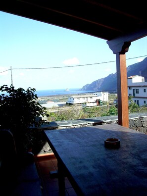 Outdoor dining - Casa Rural Antonio García - Terrace & BBQ, Hierro (Frontera)