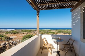 Balcony - Crete Essence Villas – Lagkada (Sitia)