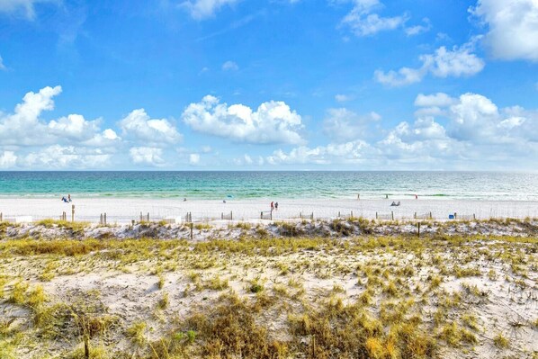 Condo, 1 King Bed with Sofa bed (Pelican Isle 211- Sugar Sands Retreat) | Beach | On the beach - Pelican Isle 211- Sugar Sands Retreat (Fort Walton Beach)