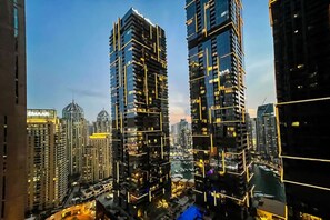 Exterior - Premium 2 Bed| High Floor, Panoramic Skyline Views I Torch Tower (Dubai Marina)