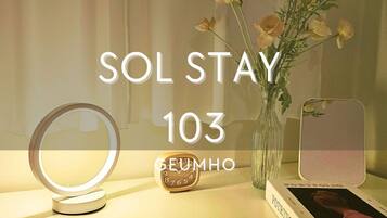 Double Room (MUST Contact Hotel Before Check-in) | Premium bedding, soundproofing, WiFi (free), bed sheets