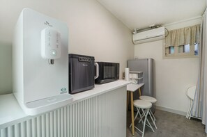 Fridge, microwave, ice maker