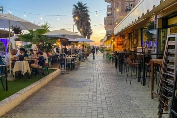 Ristorazione all'aperto