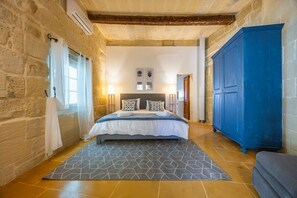 3 quartos, ferros/tábuas de passar roupa, Wi-Fi de cortesia