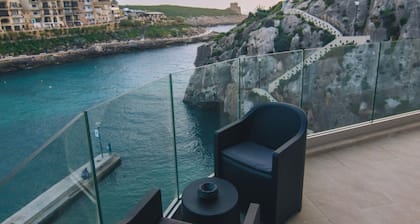 Water's Edge Suite Xlendi