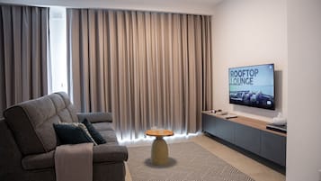 TV, books