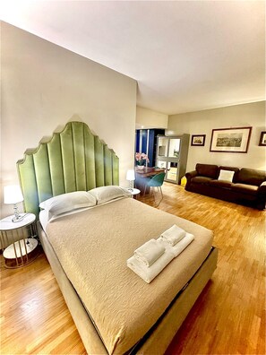 1 bedroom, iron/ironing board