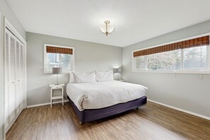 3 soverom, internettilgang og sengetøy