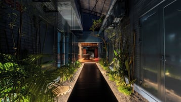 施設の敷地