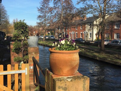 Rivergem - Riverside Coach House