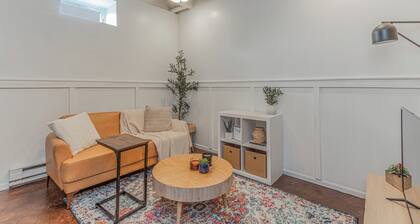 Downtown I Keyless Entry, Queen Bed, Free Parking