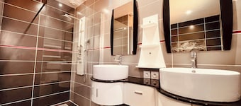Villa Aurea: a haven of peace with swimming pool / 8 pers