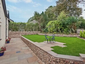 Outdoor dining - Cove Lodge - UK49157 (Carnforth)