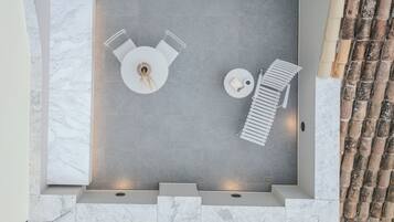 Junior suite, uitzicht op stad | Terras