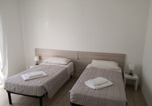3 Schlafzimmer, Bügeleisen/Bügelbrett, WLAN, Bettwäsche