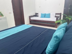Habitación cuádruple | Wifi gratis 