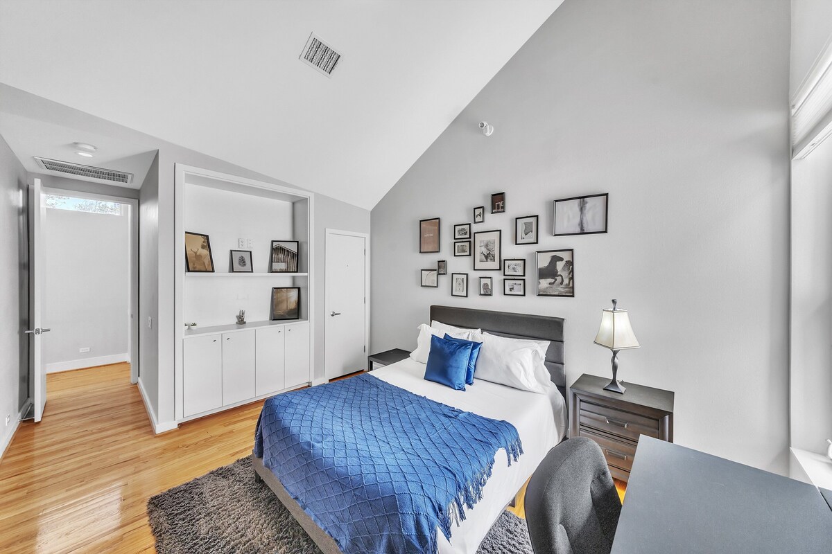 Photo 26 of NEW! Modern Comfort in the Heart of Museum District