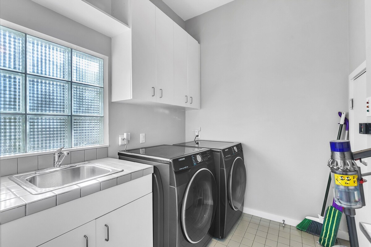 Photo 32 of NEW! Modern Comfort in the Heart of Museum District