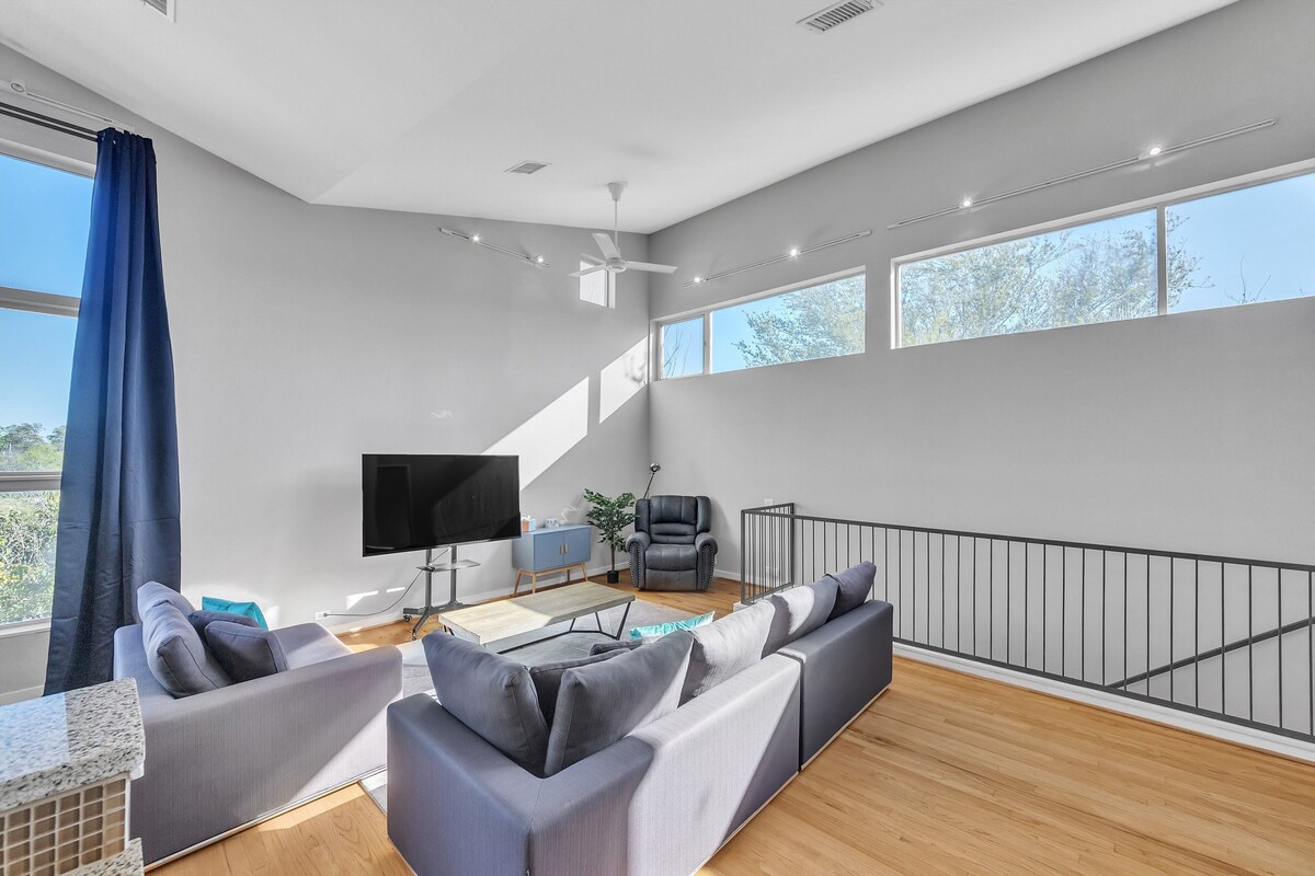 Photo 15 of NEW! Modern Comfort in the Heart of Museum District