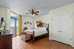 5 bedrooms, free WiFi, bed sheets