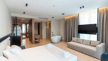 ห้องดีลักซ์สวีท, ระเบียง | 1 ห้องนอน, โต๊ะทำงาน, Wi-Fi ฟรี