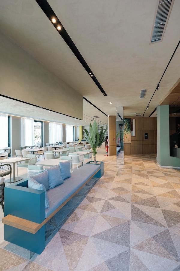 Green Light Hotel - Ksamil