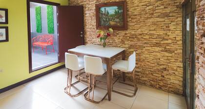 Modern Luxurious 2-bedroom Smart Apartment in Port of Spain with WiFi, AC