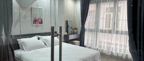 1 bedroom, iron/ironing board, WiFi, bed sheets