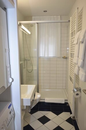 Hair dryer, towels