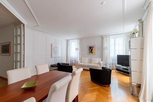 Great 2BD flat old town (SCHIPFE B)