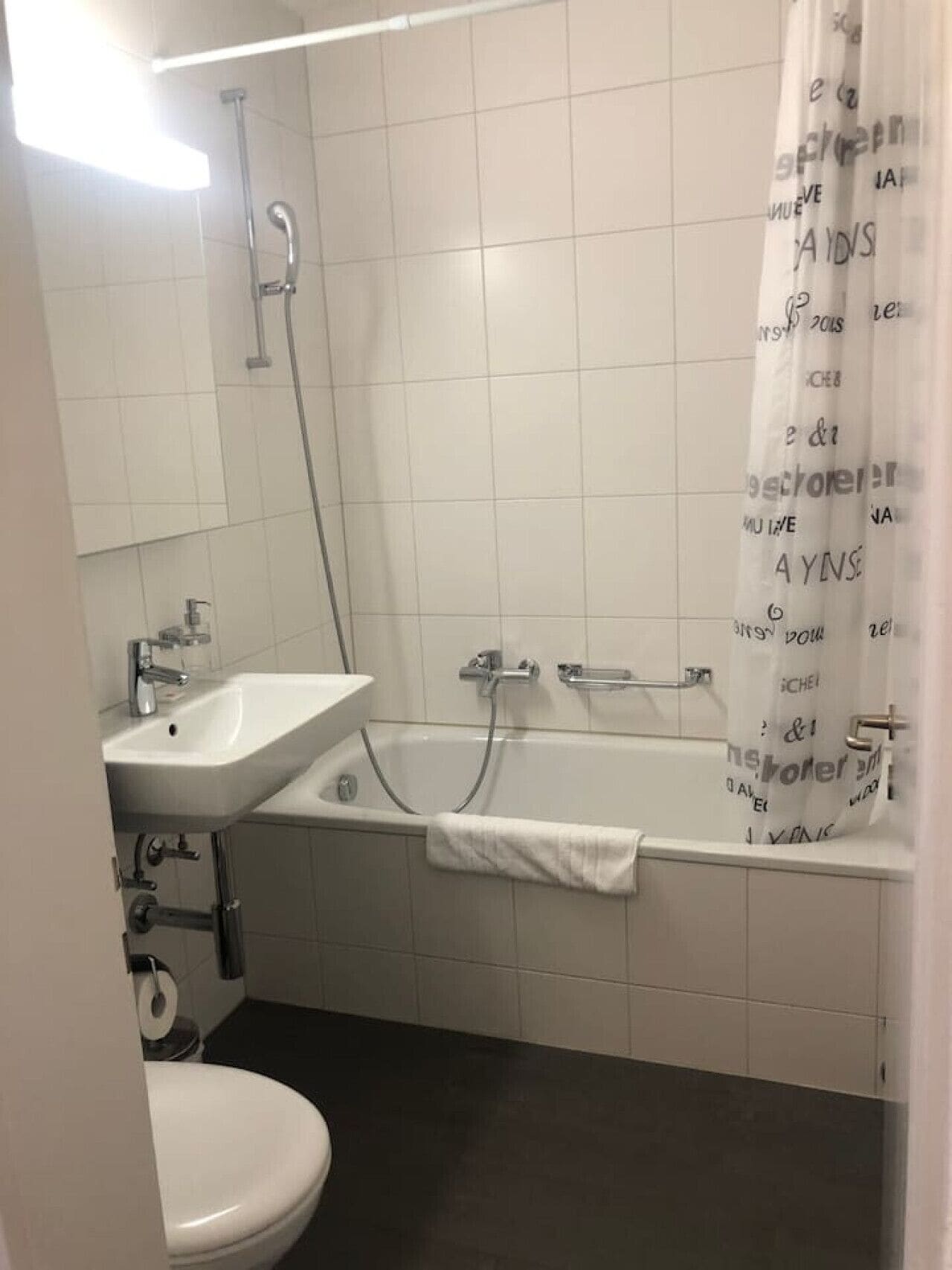 Haartrockner, Handtücher