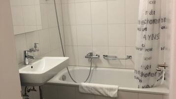 Haartrockner, Handtücher