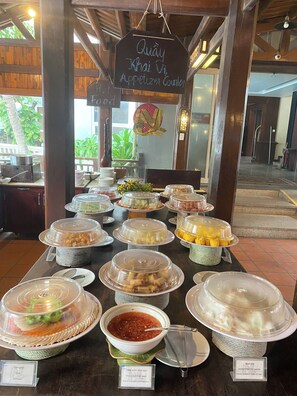 Daily buffet breakfast (VND 160000 per person) - Le Huynh Mui Ne Hotel (Phan Thiet)