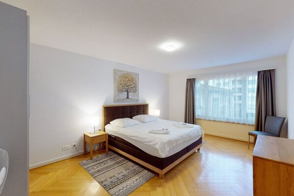 1 bedroom, iron/ironing board, WiFi, bed sheets