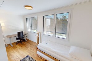 2 chambres, bureau, fer et planche à repasser, Wi-Fi