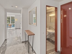 Hair dryer, towels - Amazing 2BR flat: spacious and central (Duke2) (Zürich)