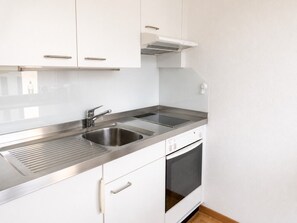 咖啡機/沖茶器、焗爐、爐具、廚房用具/餐具/器皿