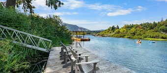 Riverside by Cowichan Lake Cottages