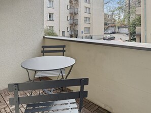 Outdoor dining - Terrific studio in the city centre (Art 2) (Zürich)