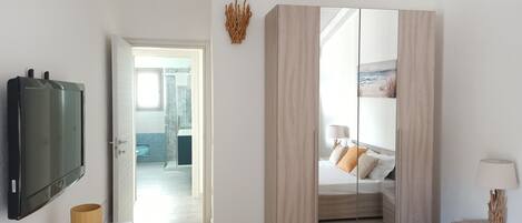 2 soverom, strykejern/-brett og wi-fi (inkludert)