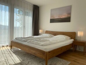 1 Schlafzimmer, Schreibtisch, Bügeleisen/Bügelbrett, WLAN