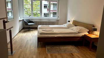 2 chambres, fer et planche Ă  repasser, Wi-Fi, draps fournis